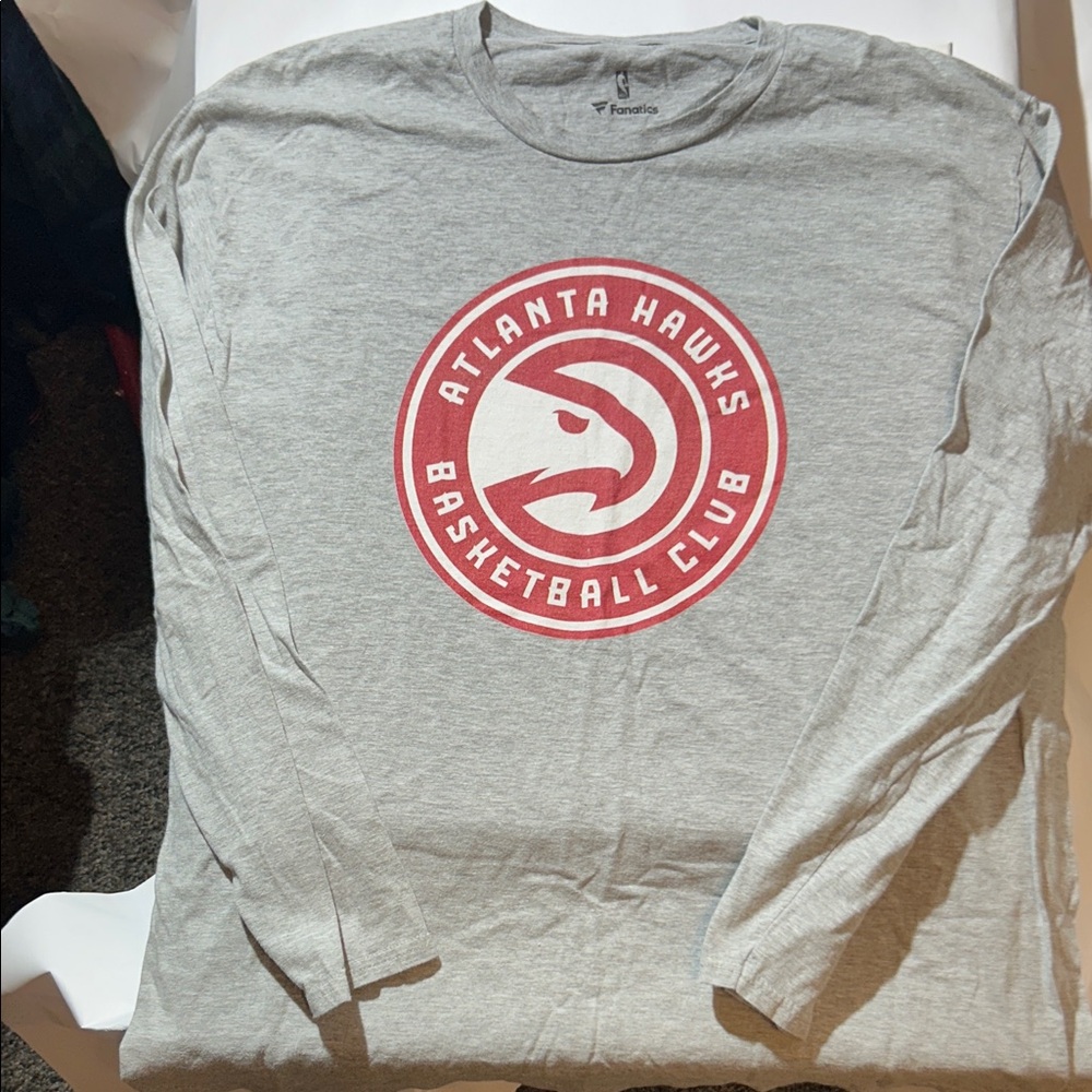 Fanatics - Atlanta Hawks Basketball Club - Grey Long Sleeve Tee